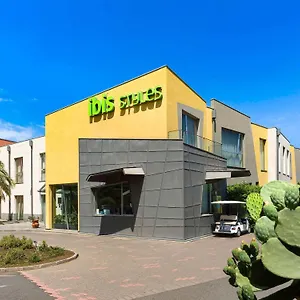 Ibis Styles Catania 4*, Acireale Italien